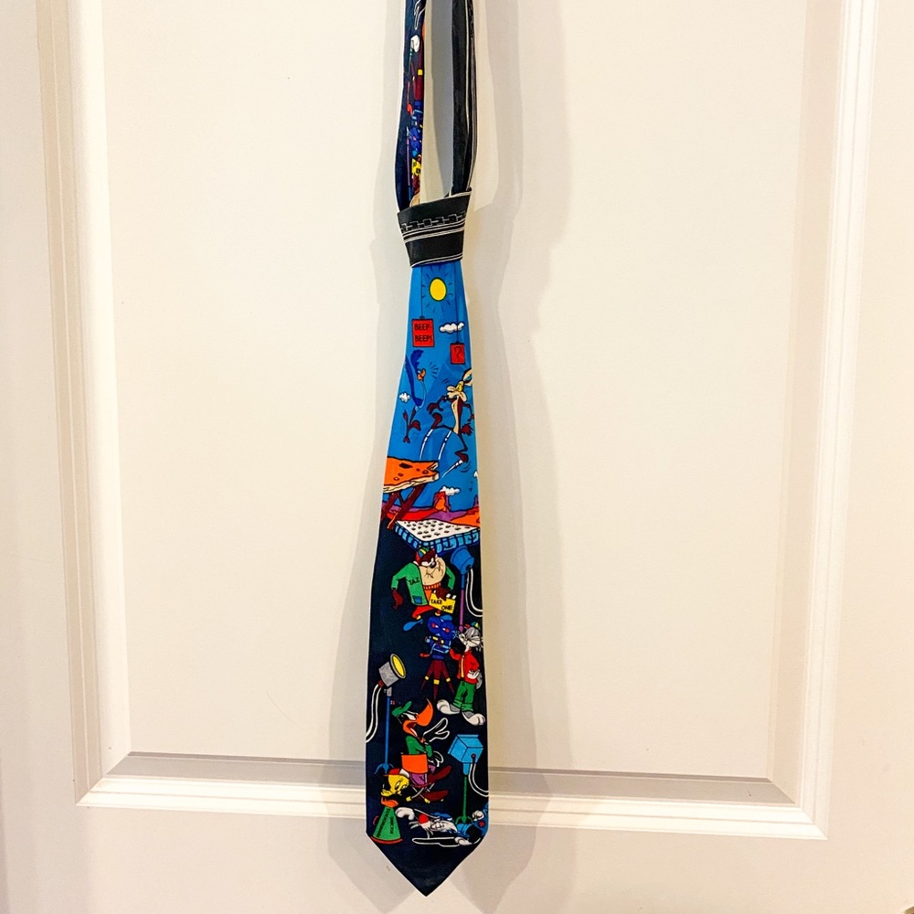 Vintage Looney Tunes Mania Tie